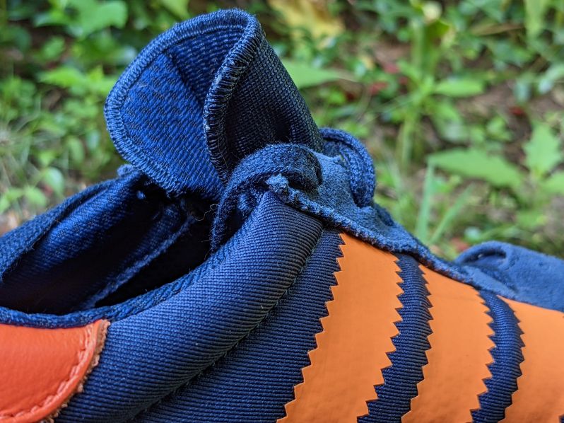 Adidas I5923 Stitching
