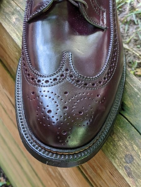 Alden Toe Medallion