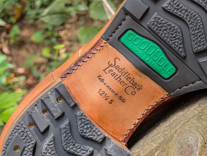 Saddleback LEather Co branding